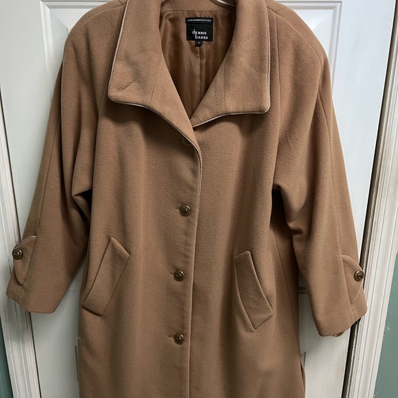 Dennis Basso Women’s Coat pre-owned very good condition - Picture 6 of 8